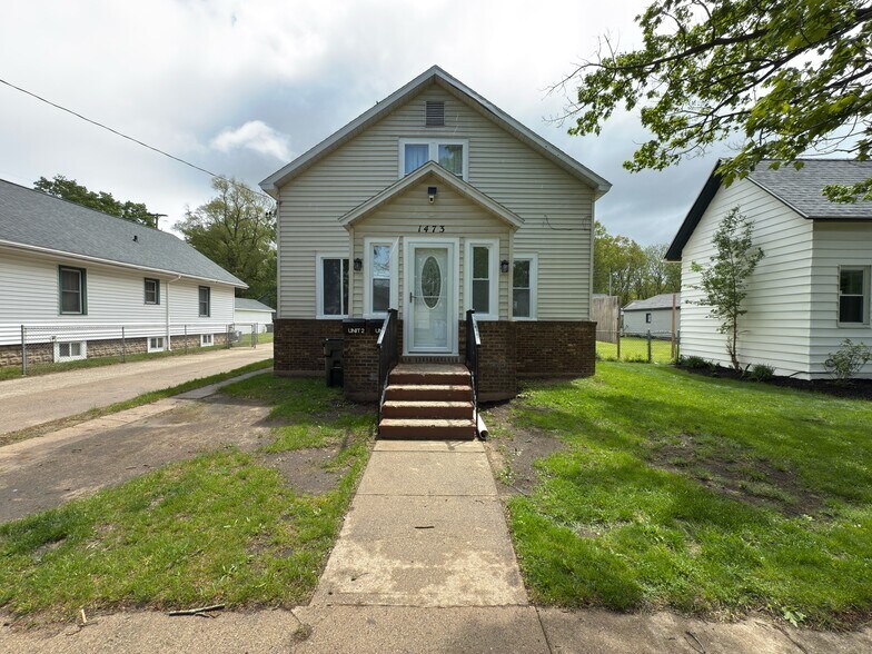 Building Photo - 1473 Montgomery Ave