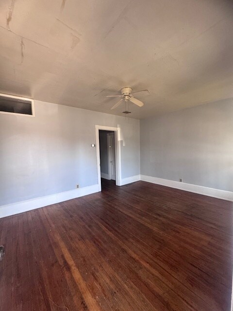 Building Photo - 507 S Raleigh St