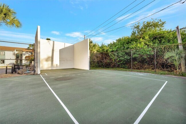 Building Photo - 11412 8th St N