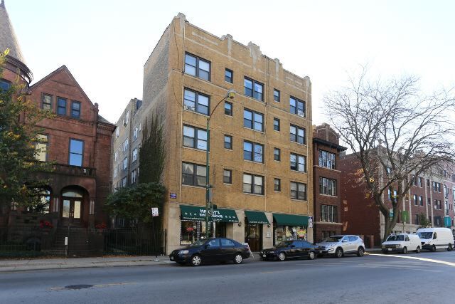 Primary Photo - 714 W Belmont Ave