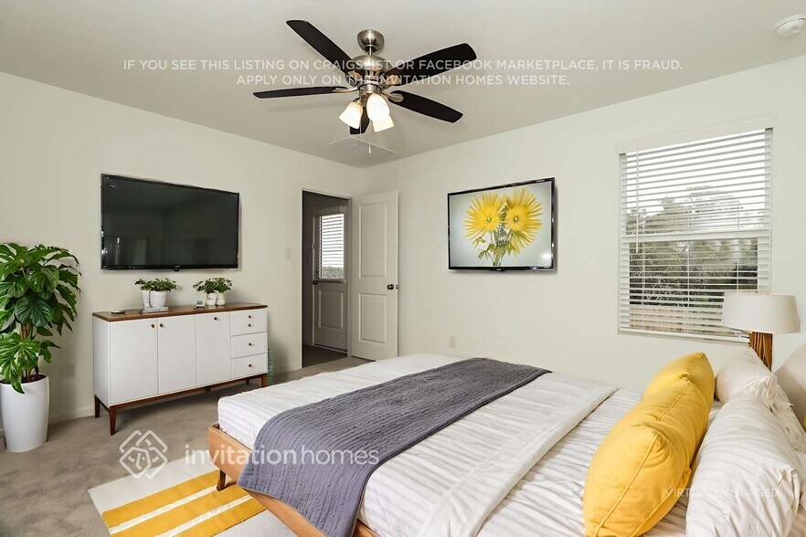 Building Photo - 3202 Roslyn Grist