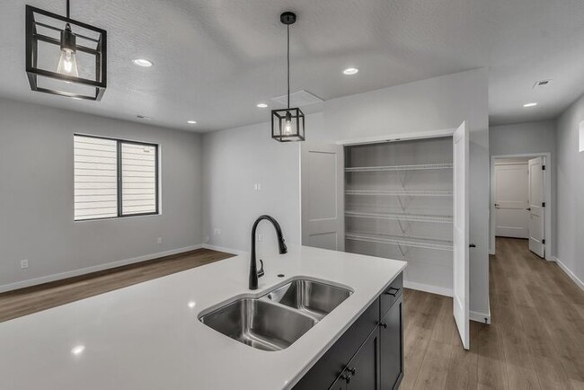 Building Photo - Brand New Spacious 4-Bedroom Home with Mod...