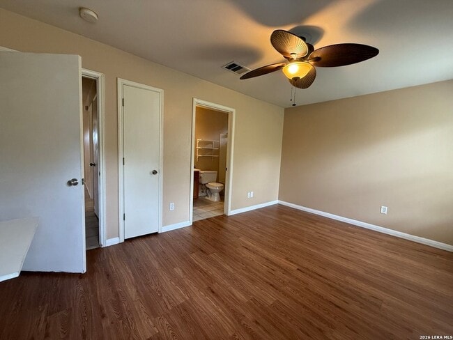 Building Photo - 4601 Bundyhill Dr