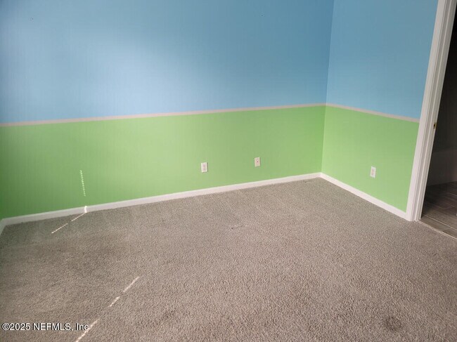 Building Photo - 12311 Kensington Lakes Dr