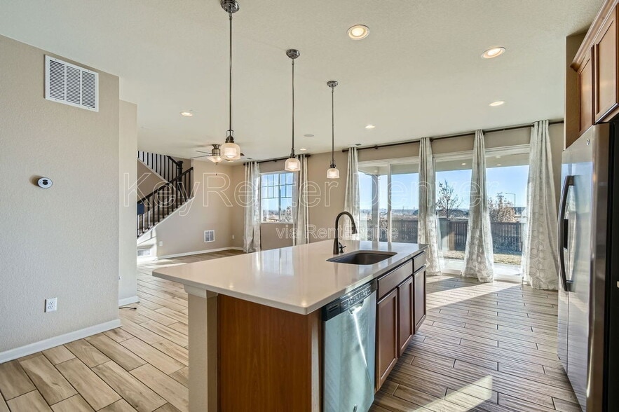 Primary Photo - 9620 Clermont Ln