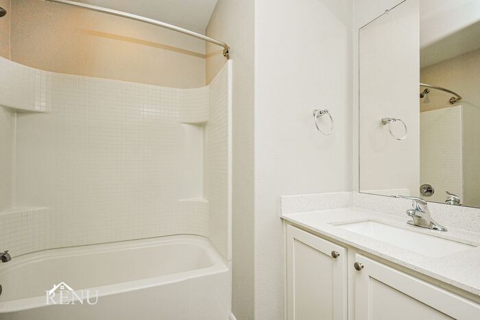 Building Photo - 162 Drifter Dr