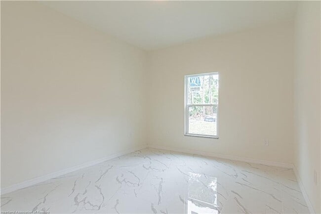 Building Photo - BRAND NEW-MOVE IN READY TWO BEDROOM/2 BATH SINGLE FAMILY HOME