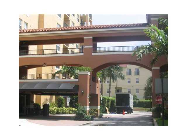 Building Photo - 1801 N Flagler Dr