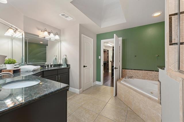 Building Photo - 4007 Brownstone Ct