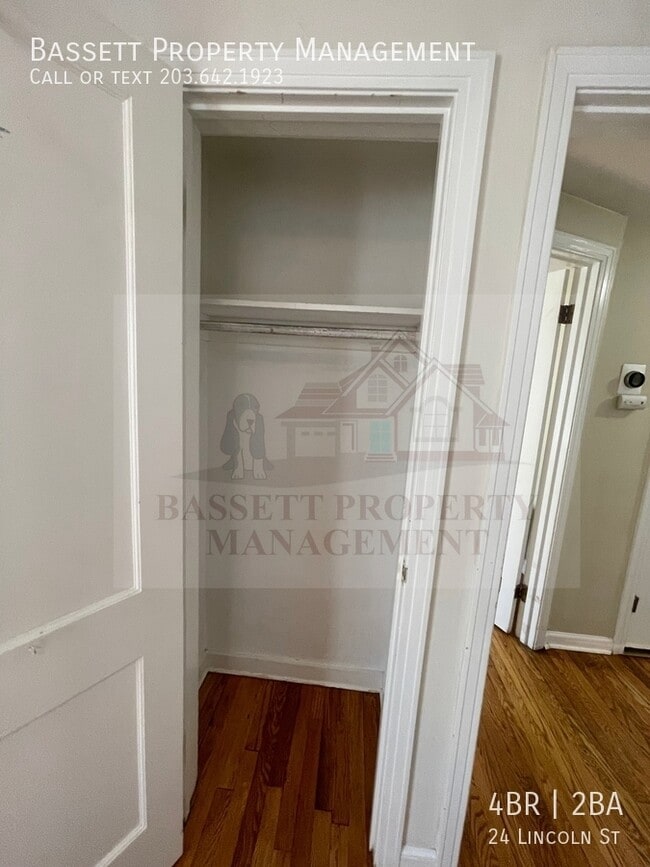 Building Photo - 24 Lincoln St