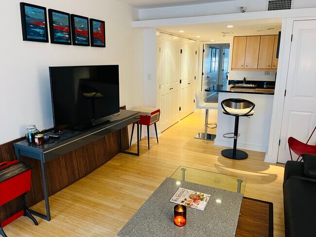 Building Photo - 37 Hiawassee St