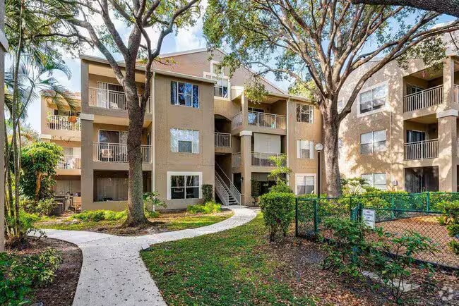 Building Photo - 1780 Palm Cove Blvd