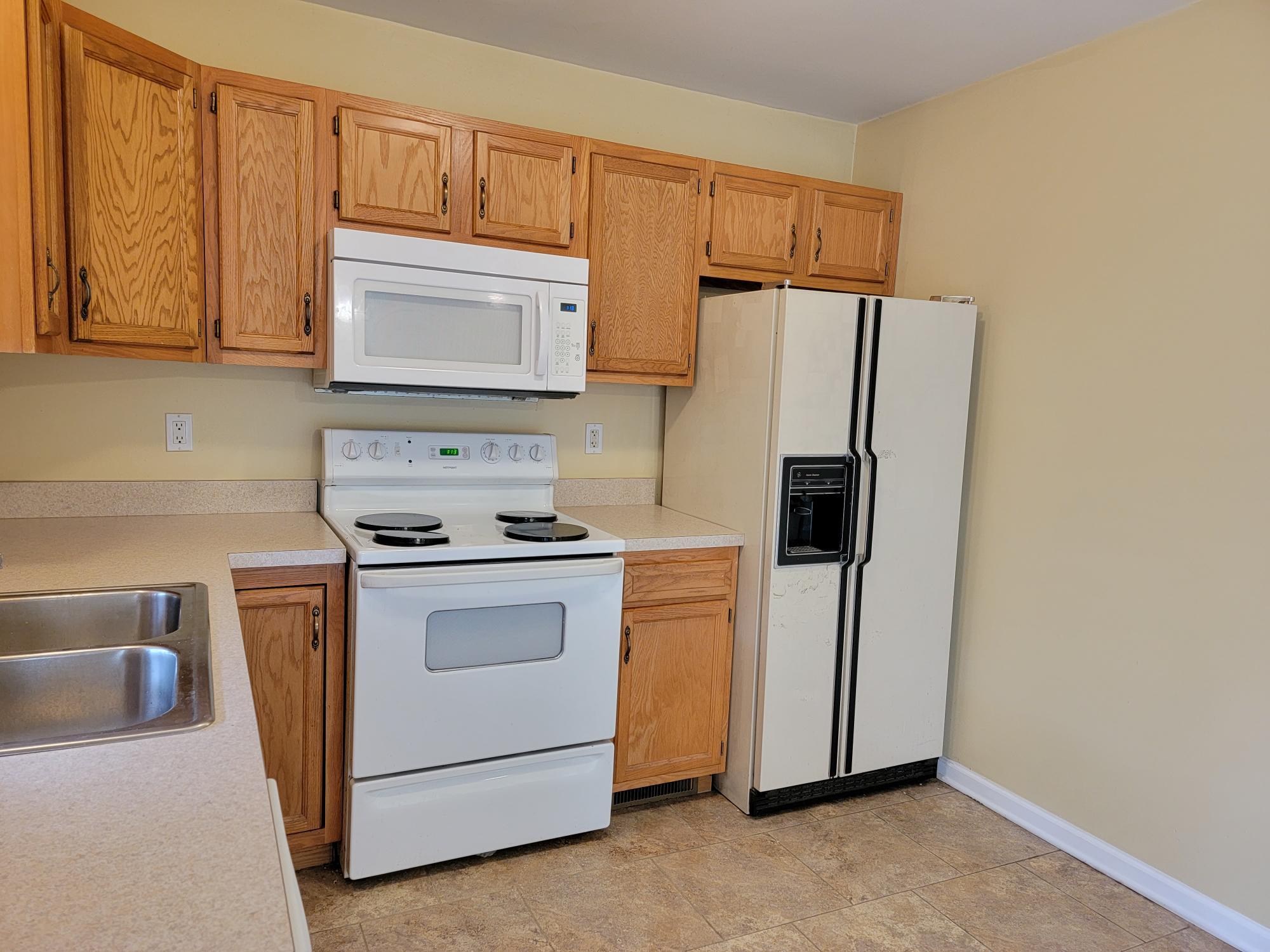 Building Photo - 2006 Greystone Dr