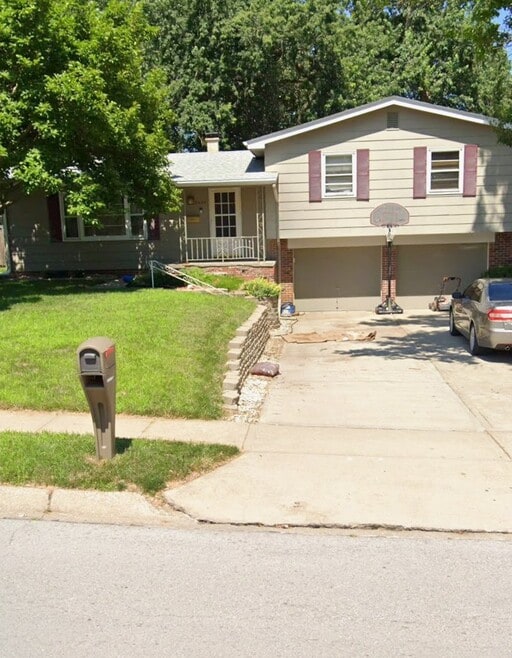 Building Photo - 3423 Terrace Dr