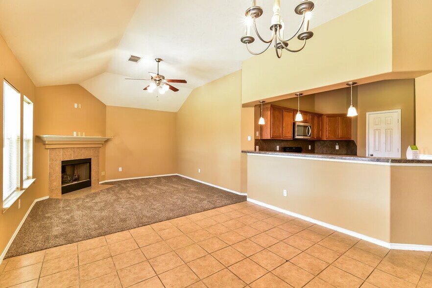 Building Photo - 7407 Blossommist Ln