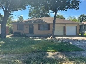 Building Photo - 4527 Marigold Trail