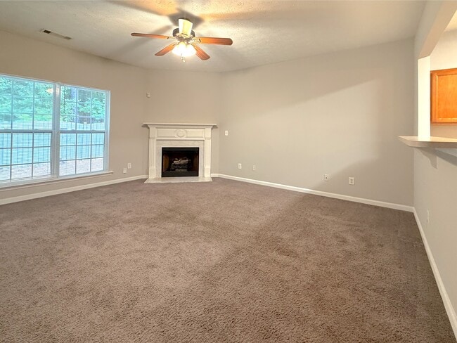 Building Photo - 3845 Grovemont Pl