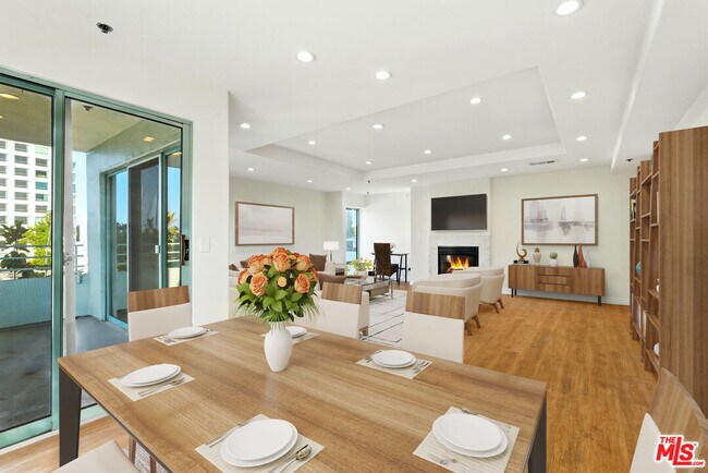 Building Photo - 10336 Wilshire Blvd