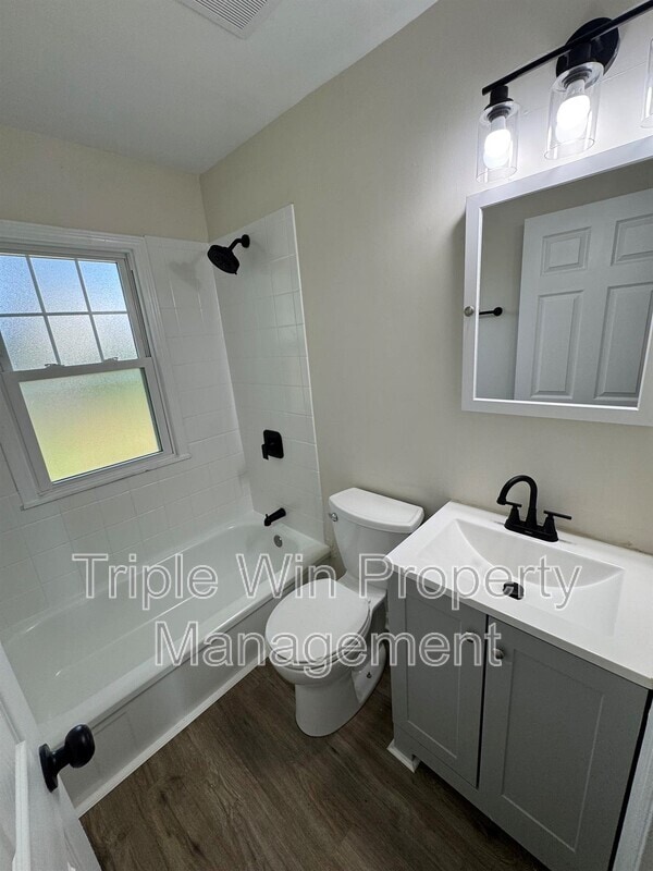 Building Photo - 3155 O Hare Dr
