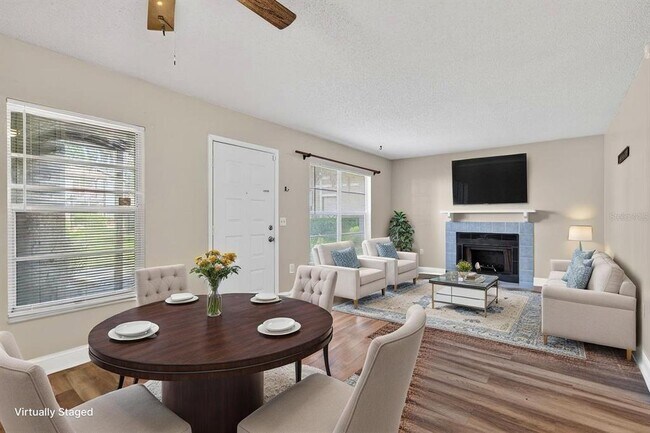 Building Photo - 14319 Hanging Moss Cir