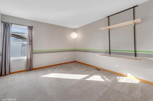 Building Photo - 24525 Champion Dr