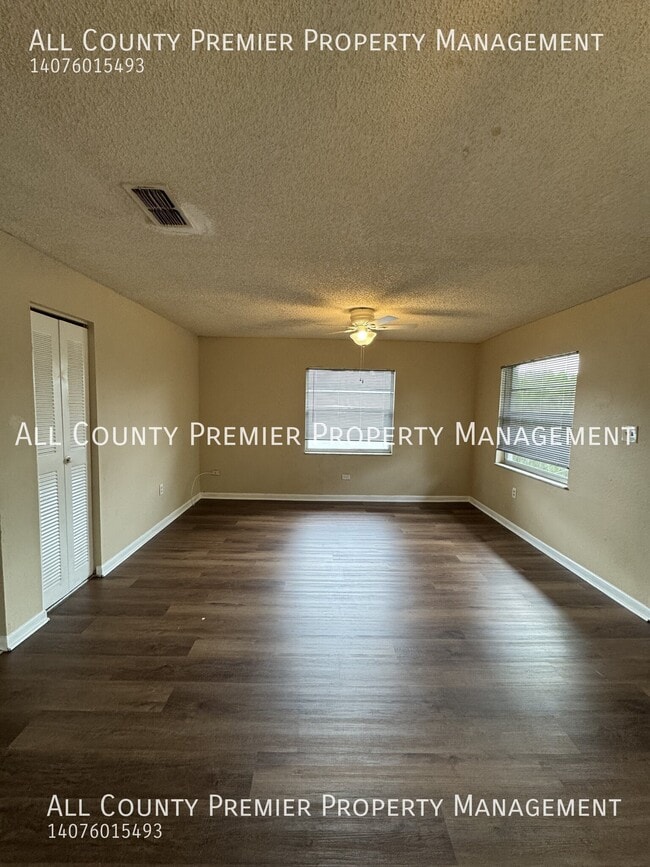 Building Photo - 5530 Rio Grande Ave