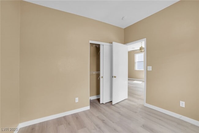 Building Photo - 11665 Primo St