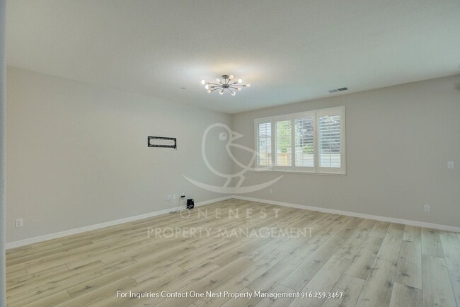 Building Photo - Brand new-4 bedroom, loft, 3 bathroom - Li...