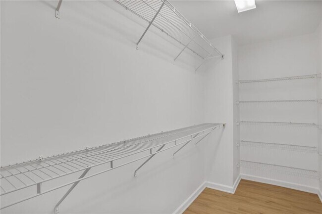 Building Photo - 268 Stone Park Dr