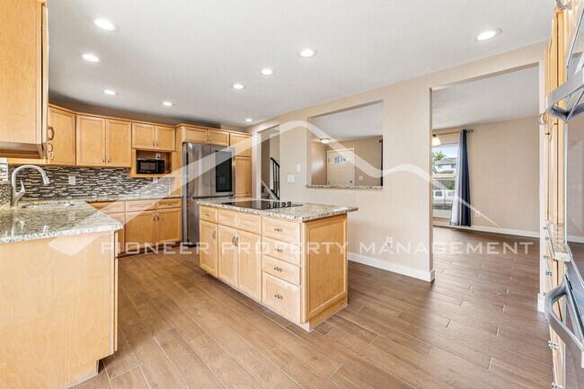 Building Photo - 5063 W 70th Pl