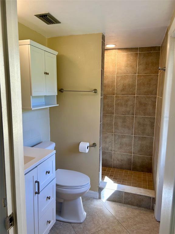 Building Photo - 1567 Brooks Ln
