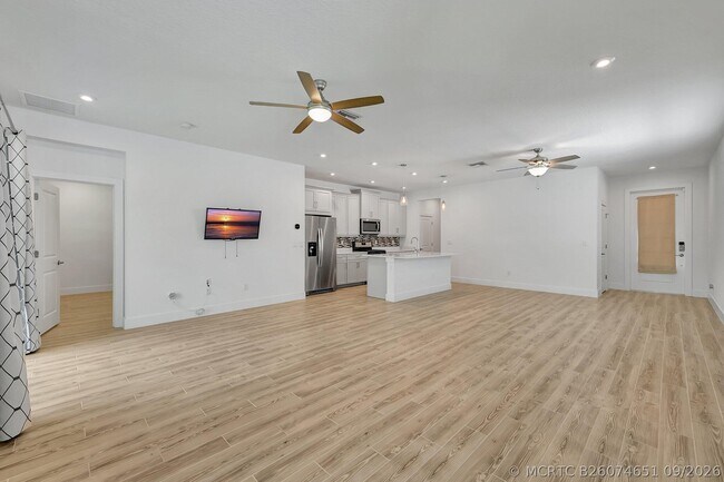 Building Photo - 11551 Viridian Blvd