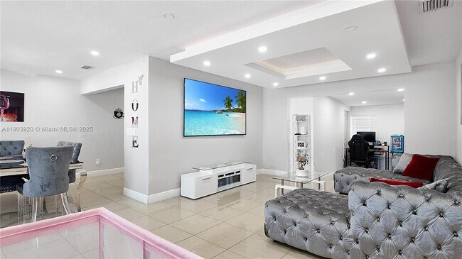 Building Photo - 801 NW 172nd Terrace