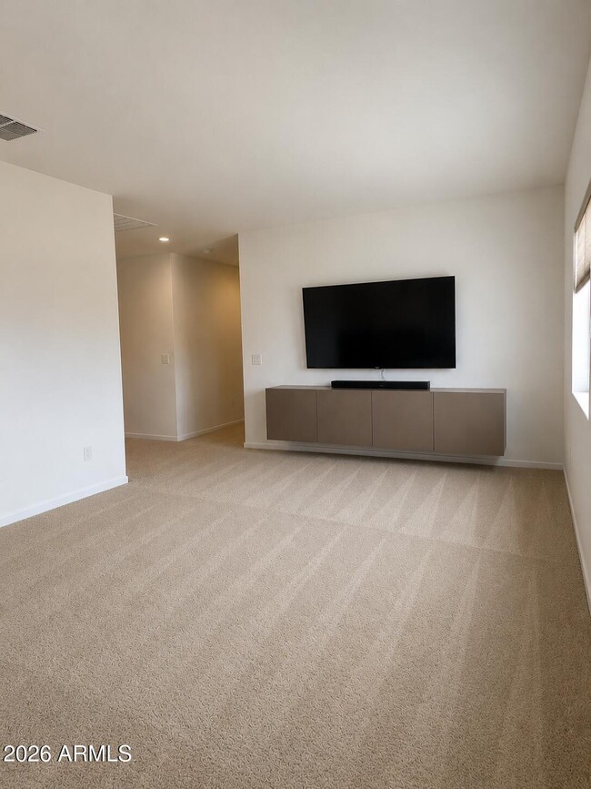 Building Photo - 320 W Glacier Bay Dr