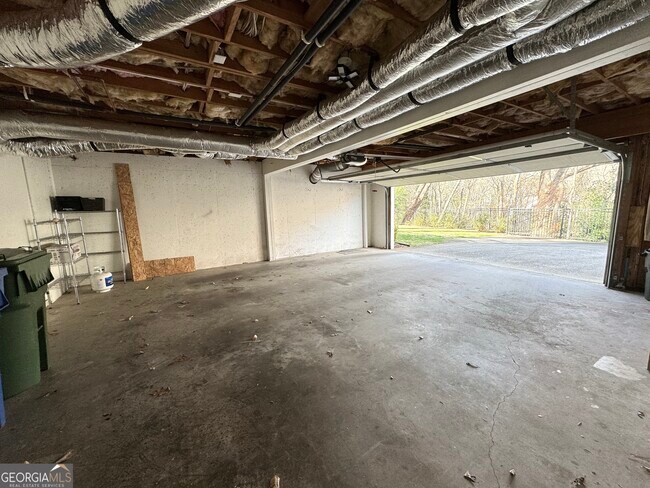 Building Photo - 18 Dean Overlook NW