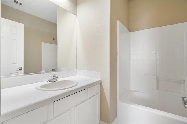 Building Photo - 5909 Signal Point