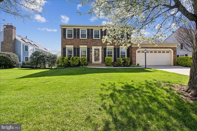 Building Photo - 13511 Fallen Oak Ct