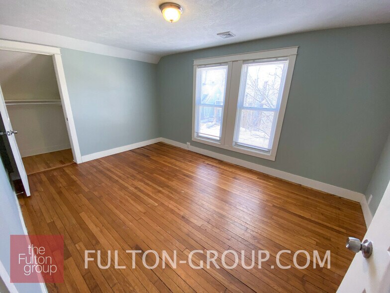 Building Photo - 36 Dwight Ave SE