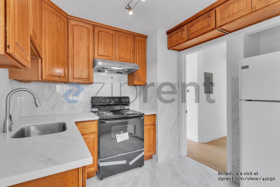 Building Photo - 88 Onondaga Ave
