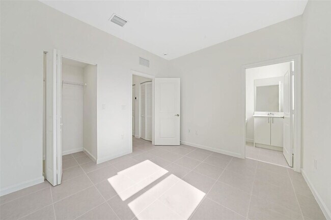 Building Photo - 17845 SW 356th St