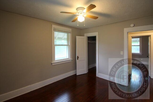 Building Photo - 3315 Seward St