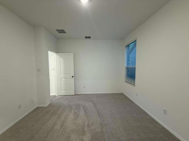 Building Photo - 17704 Sage Thrasher Dr