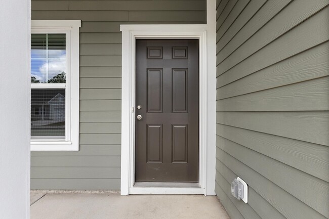 Building Photo - 730 Ebb Tide Rd