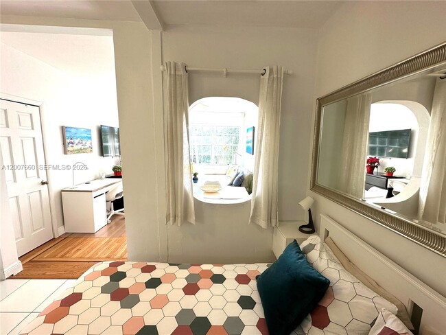 Building Photo - 1007 Meridian Ave