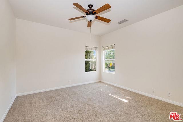 Building Photo - 15242 La Maida St