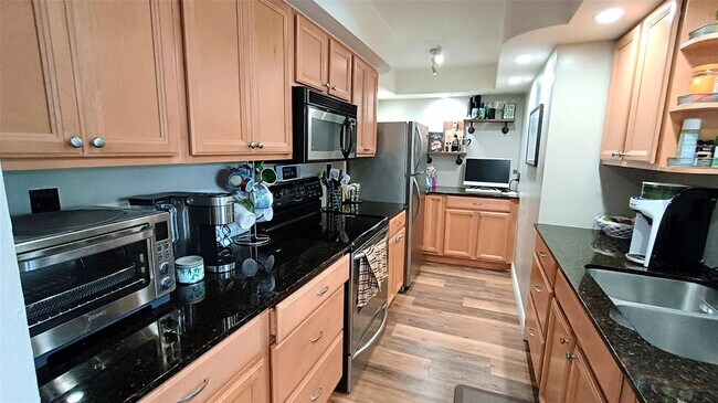 Building Photo - 777 S Federal Hwy