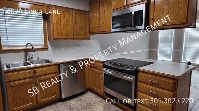 Building Photo - 407 Linda Ln