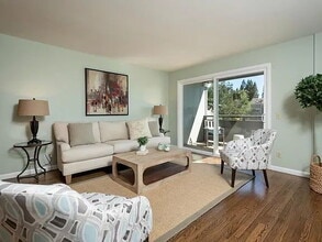 Building Photo - 1-Bedroom Gem in Redwood City – Your Perfect Retreat Awaits!"