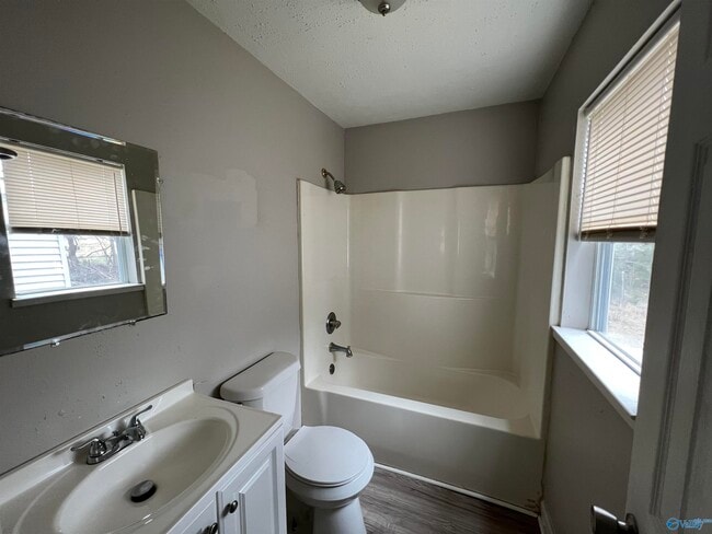 Building Photo - 2506 Kildare St NW