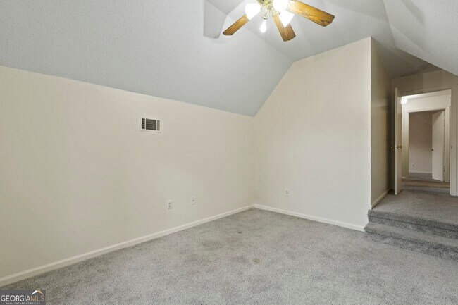 Building Photo - 156 Laurel Green Ct